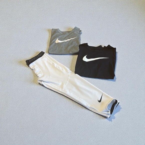Nike Kids 3 Piece Gray, Black and White Leggings Set - Picture 2 of 9